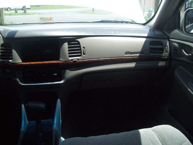 2001 Chevrolet Impala Base