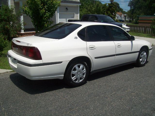 2001 Chevrolet Impala Base