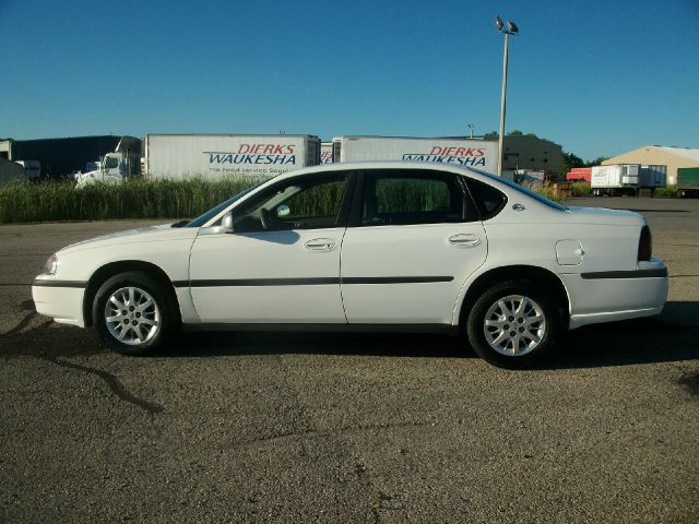 2001 Chevrolet Impala Base