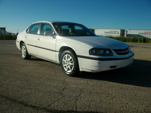 2001 Chevrolet Impala Base