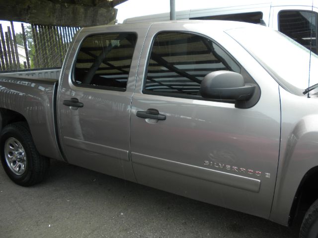 2001 Chevrolet Impala Base