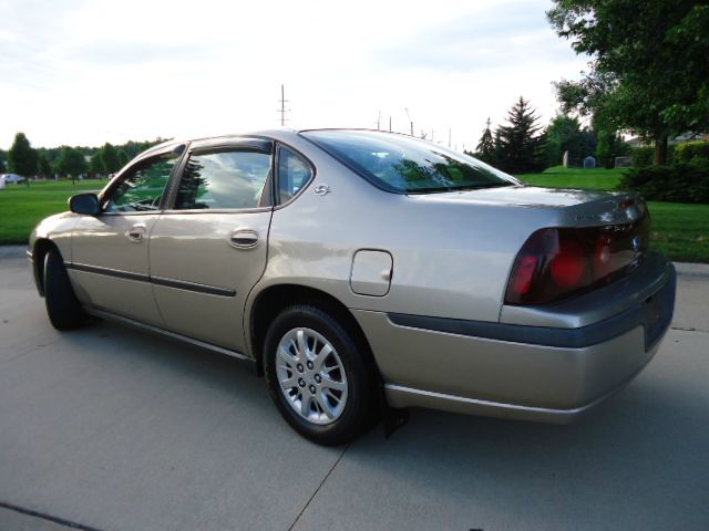 2001 Chevrolet Impala Base