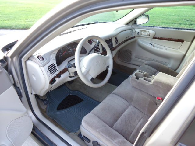 2001 Chevrolet Impala Base