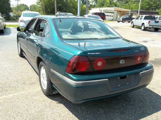 2001 Chevrolet Impala Base