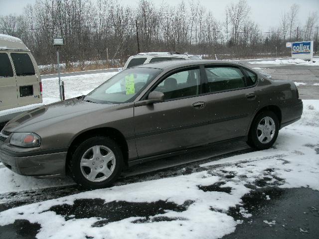 2001 Chevrolet Impala Base