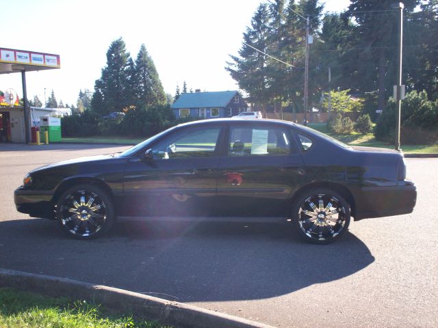 2002 Chevrolet Impala Base