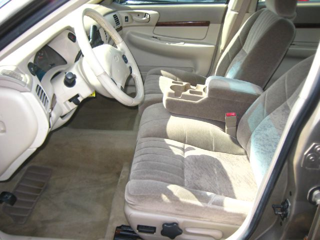 2003 Chevrolet Impala Base