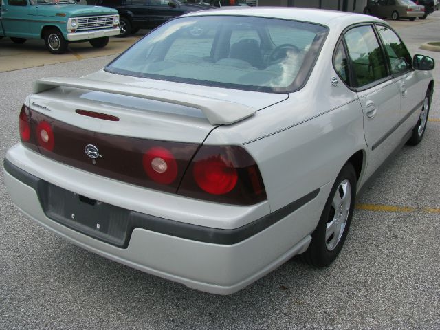 2003 Chevrolet Impala Base