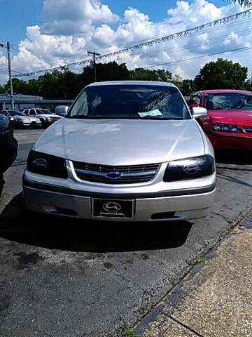 2003 Chevrolet Impala Base