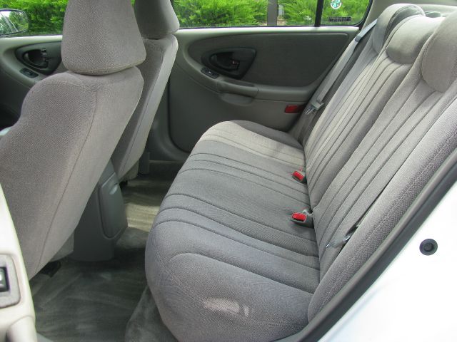 2003 Chevrolet Impala Base