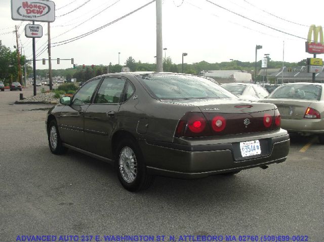 2003 Chevrolet Impala Base