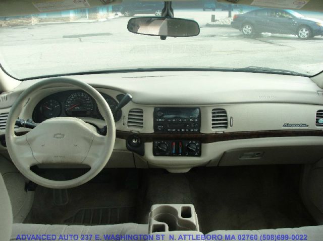 2003 Chevrolet Impala Base