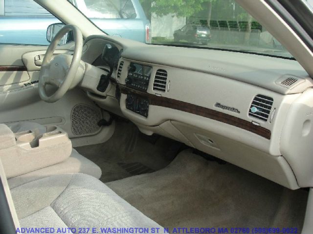 2003 Chevrolet Impala Base