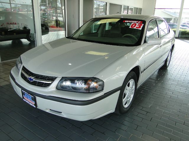 2003 Chevrolet Impala Base