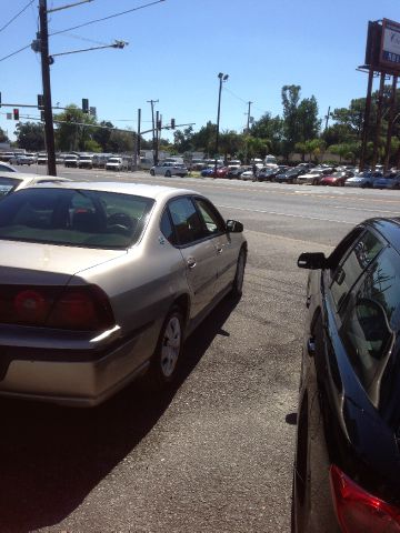 2003 Chevrolet Impala Base