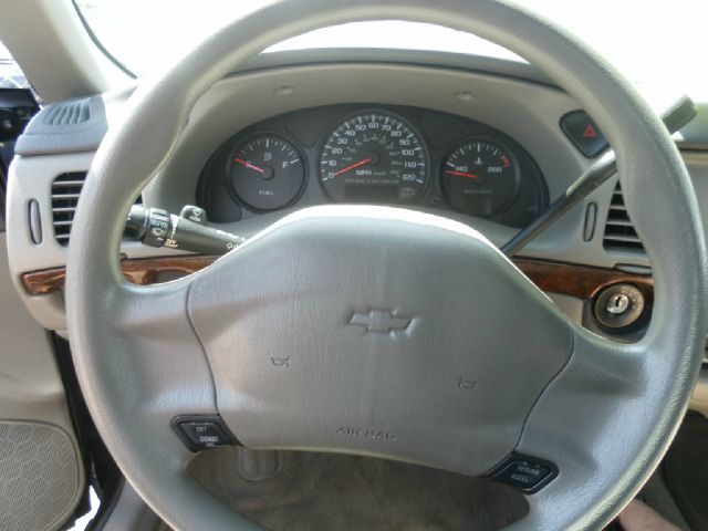 2003 Chevrolet Impala Base