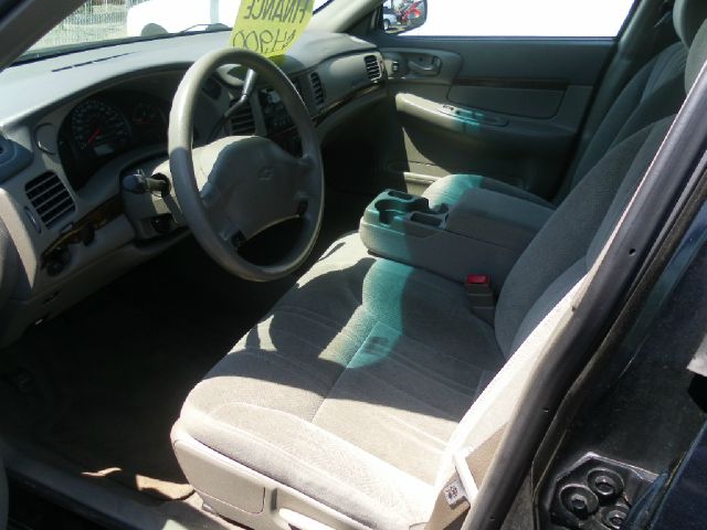 2003 Chevrolet Impala Base