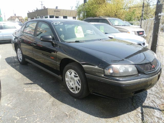 2003 Chevrolet Impala Base