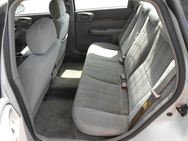 2003 Chevrolet Impala Base