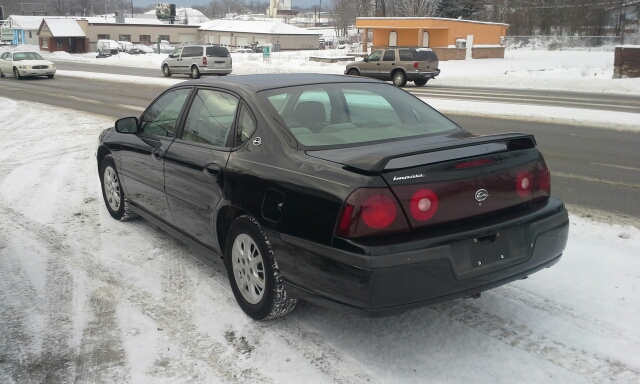 2003 Chevrolet Impala Base