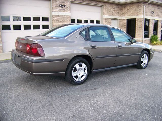 2003 Chevrolet Impala Base