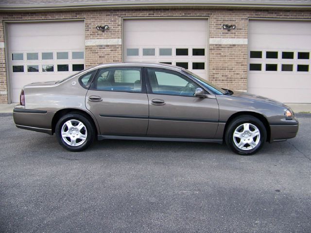 2003 Chevrolet Impala Base