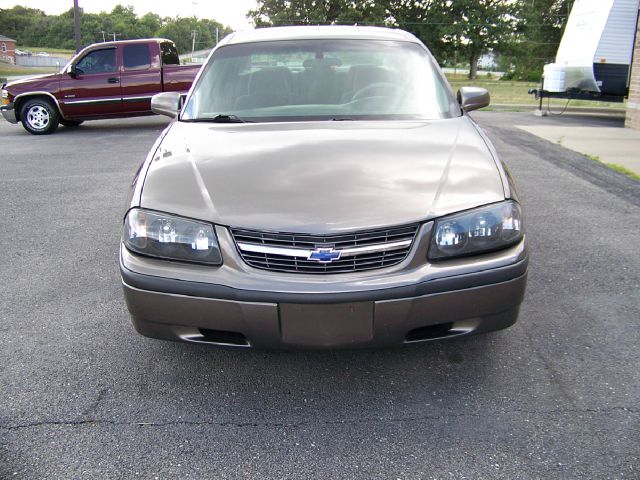 2003 Chevrolet Impala Base