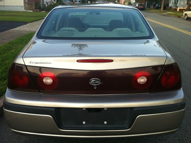 2003 Chevrolet Impala Base