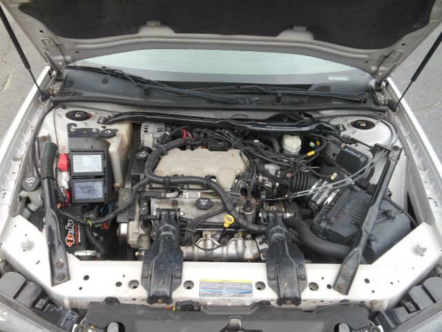 2003 Chevrolet Impala Base