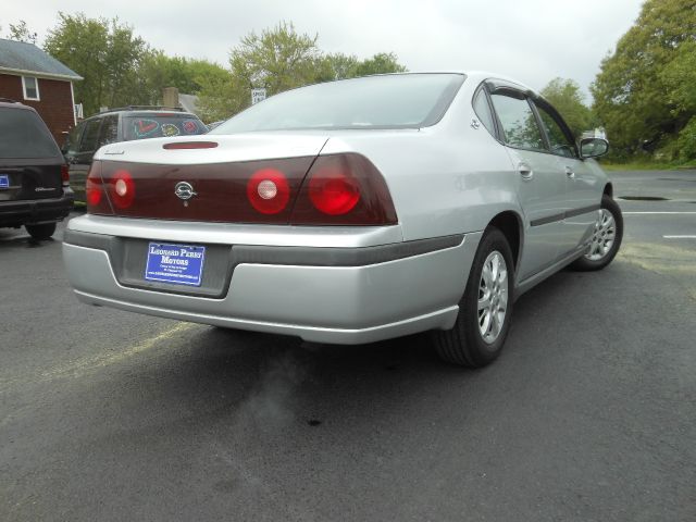 2003 Chevrolet Impala Base