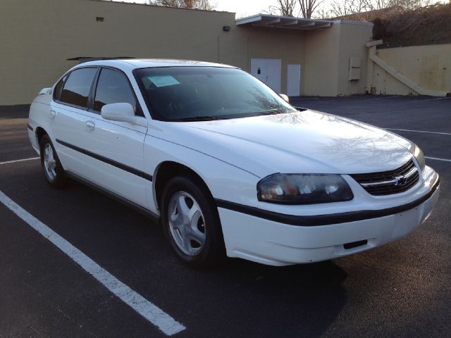 2003 Chevrolet Impala Base