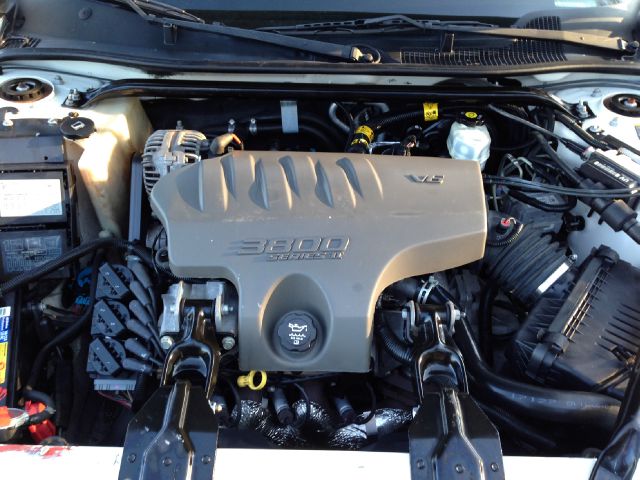 2003 Chevrolet Impala Base