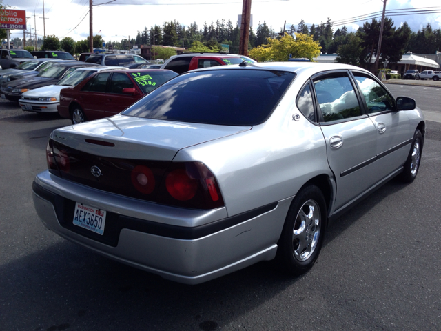 2003 Chevrolet Impala Base