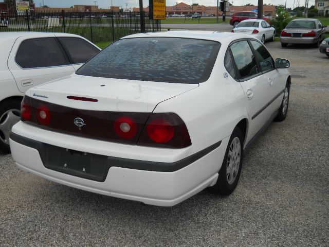 2003 Chevrolet Impala Base