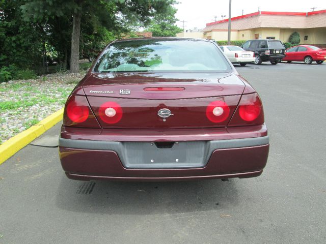 2003 Chevrolet Impala Base