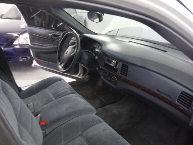 2003 Chevrolet Impala Base