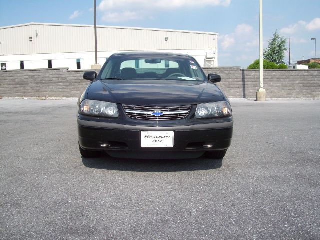 2003 Chevrolet Impala Base