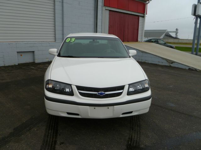 2003 Chevrolet Impala Base