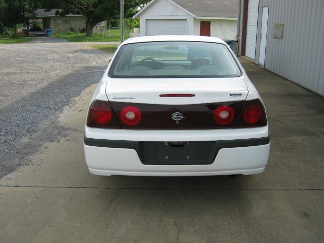 2003 Chevrolet Impala Base