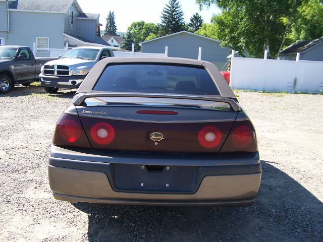 2003 Chevrolet Impala Base