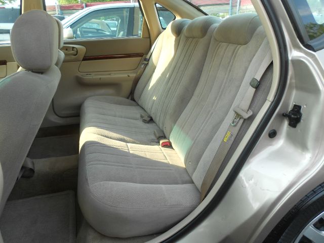 2003 Chevrolet Impala Base