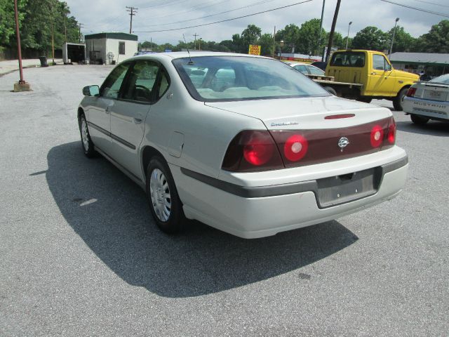 2003 Chevrolet Impala Base