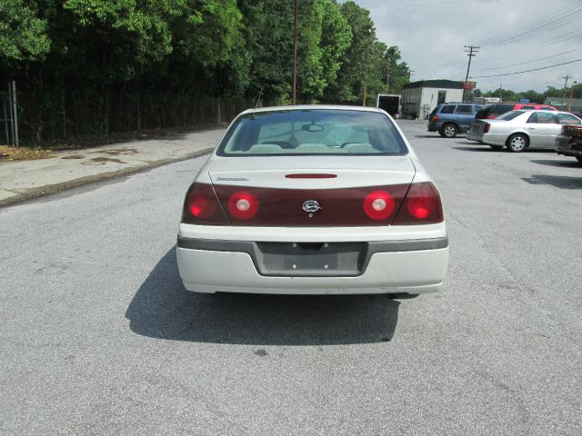 2003 Chevrolet Impala Base