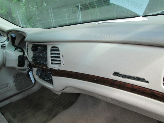 2003 Chevrolet Impala Base