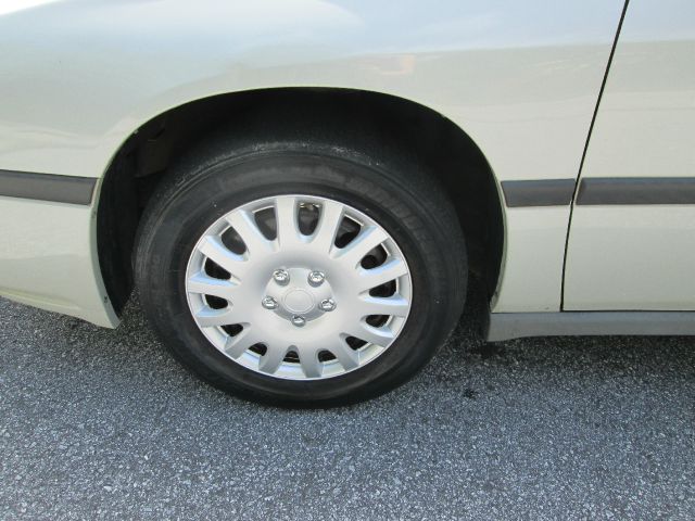 2003 Chevrolet Impala Base