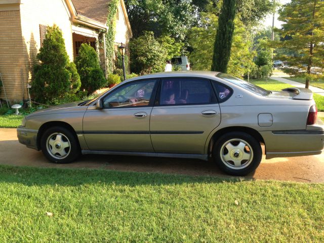 2003 Chevrolet Impala Base