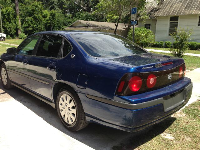 2004 Chevrolet Impala Base