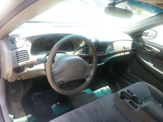 2004 Chevrolet Impala Base