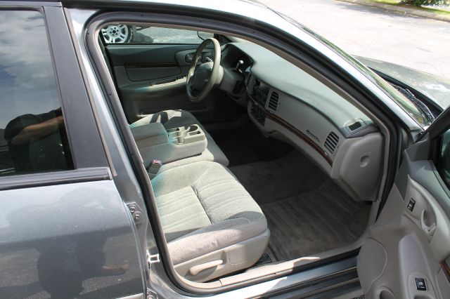 2004 Chevrolet Impala Base