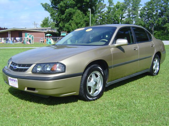 2004 Chevrolet Impala Base